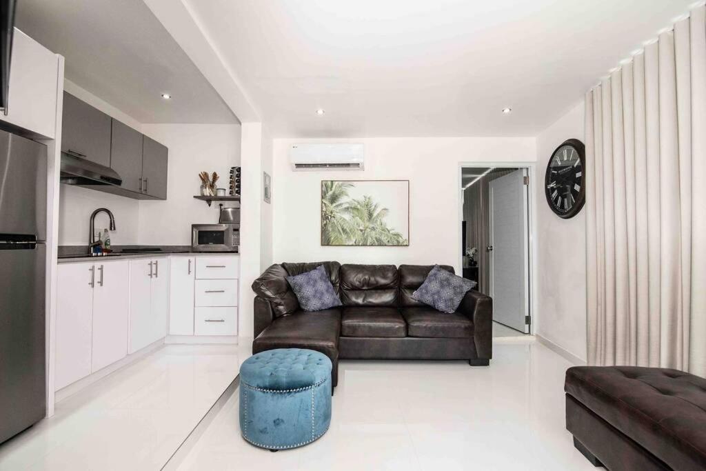 Modern 2Br With Kingbed In The Heart Of Isla Verde Strip Lejlighed San Juan Eksteriør billede